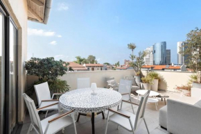 Modern 2BR Private House Neve Tsedek by HolyGuest